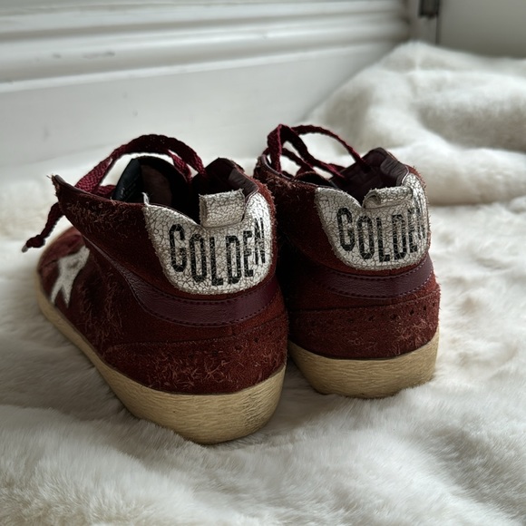 Burgundy golden goose - Picture 2 of 3